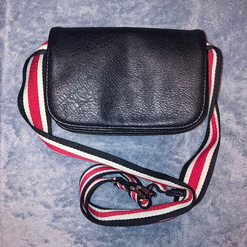 Garage crossbody small bag good condition